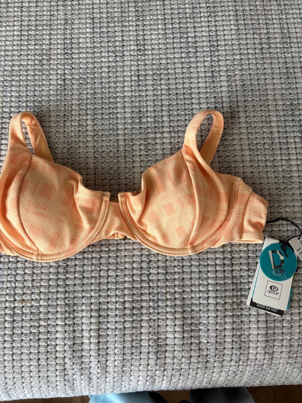 Rip Curl Peach Textured Underwire Bikini Top